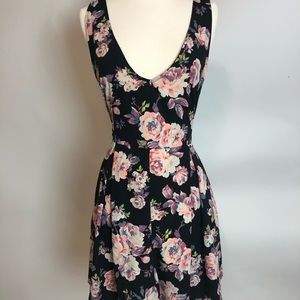 Fab’rik floral romper